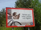 a_French_Billboard (640x480, 78.3 kilobytes)