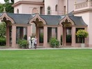 f. The Mosque gardens and courtyard (112) (800x600, 145.0 kilobytes)